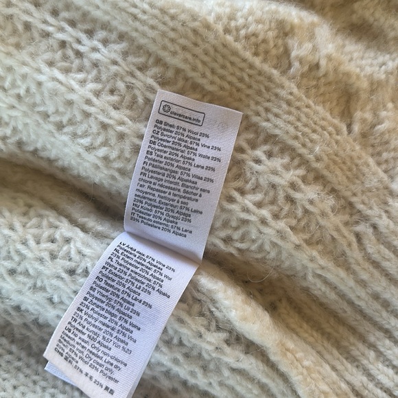 💜&Other stories Cropped Cable Knit Cardigan - Picture 8 of 8